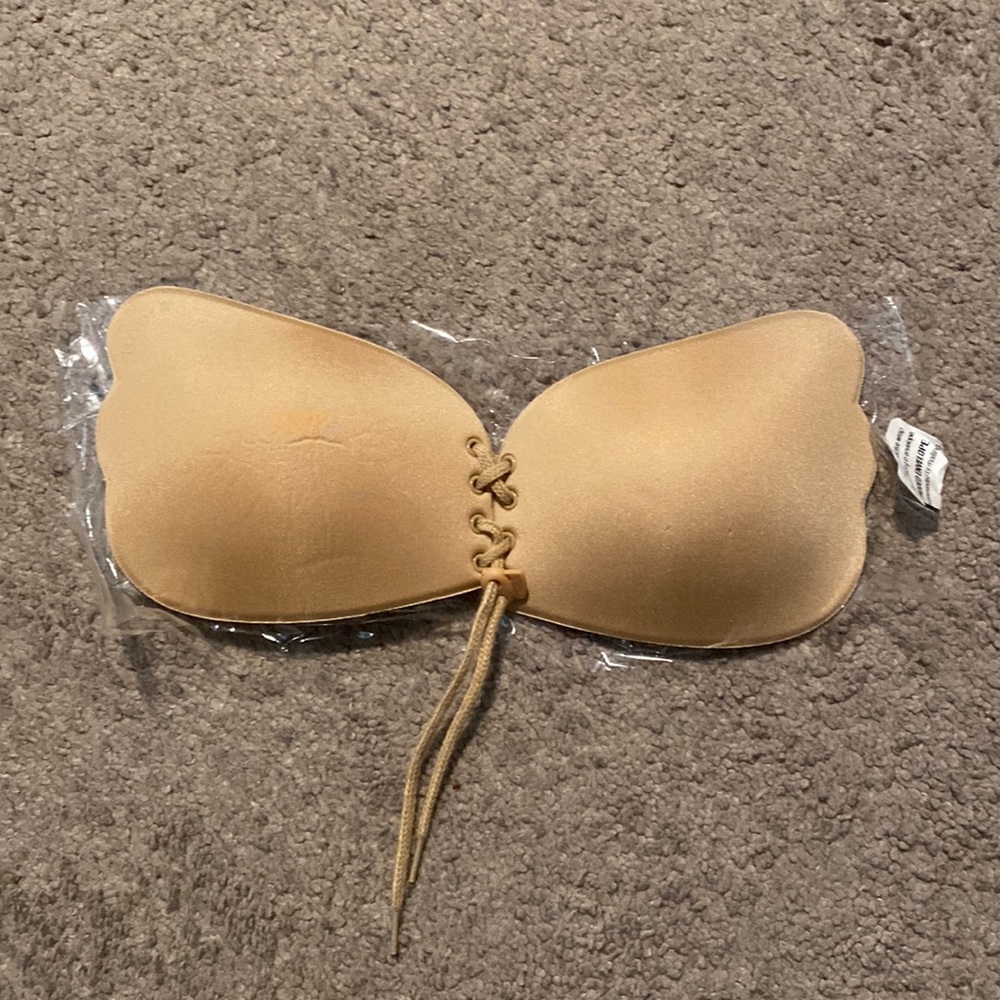 Strapless Backless Magic Push Up Stick On Bra